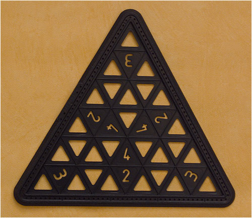 Spectrangle 36 board